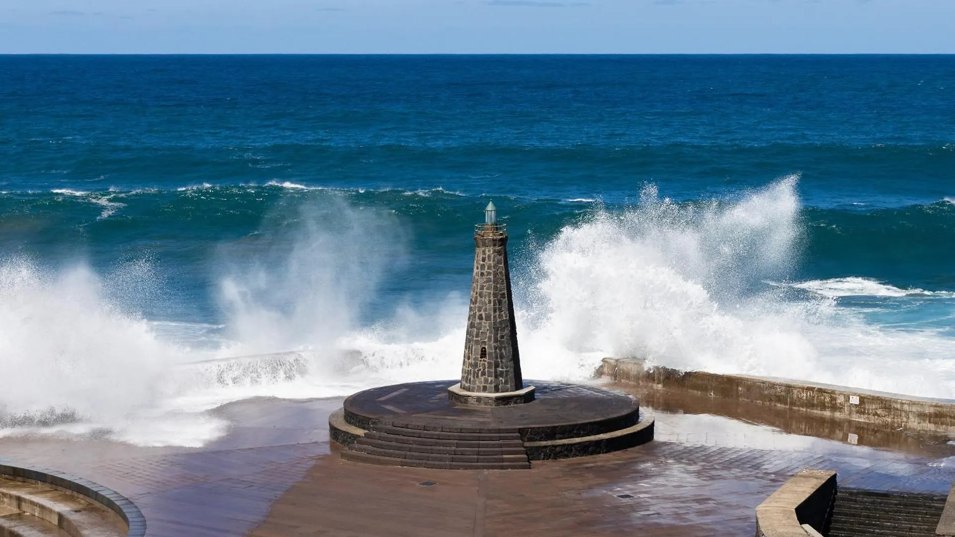 Home2Book Bright Sea Views Apartment & Pool Bajamar